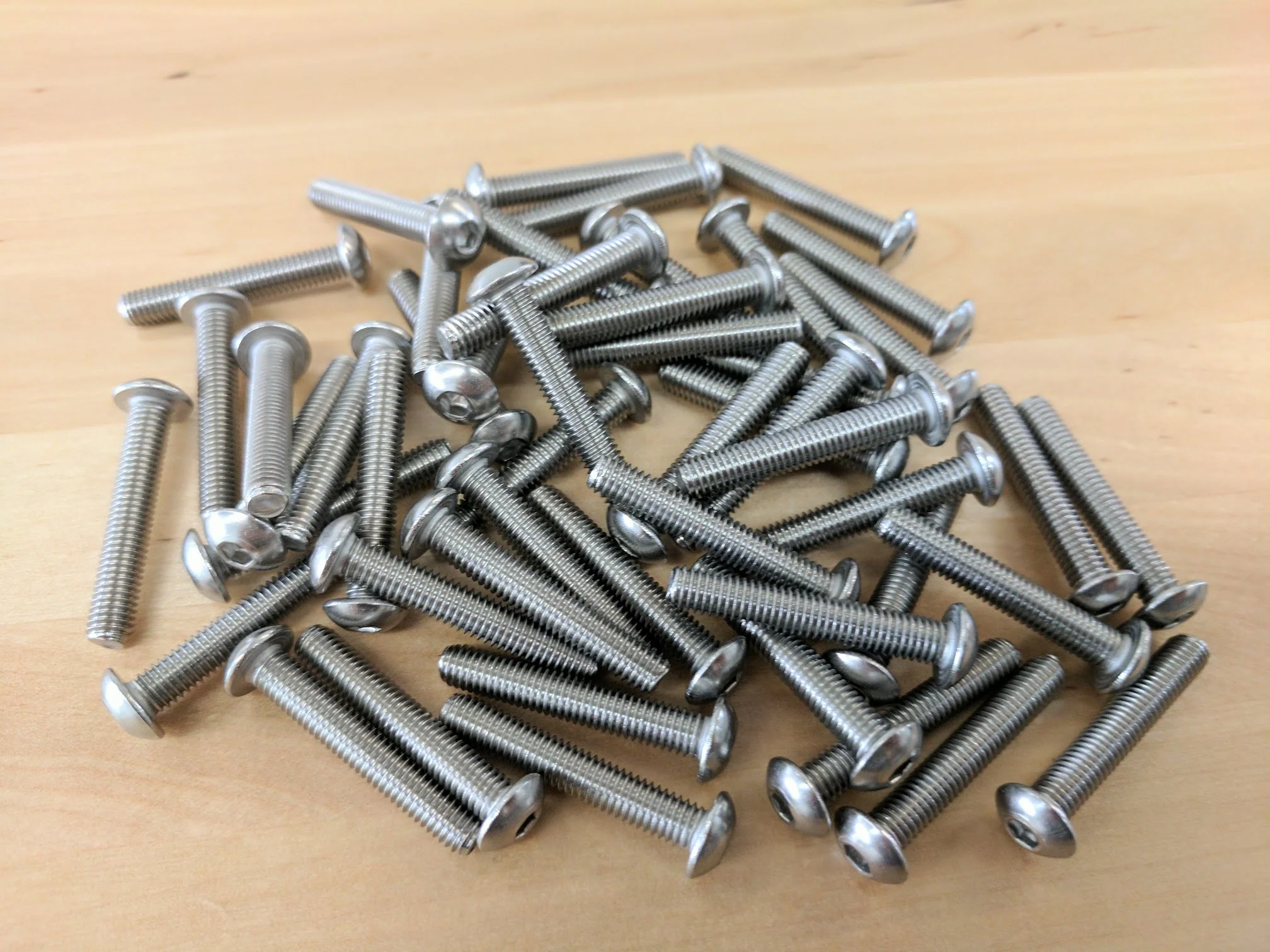 M5 Screws - Image 3